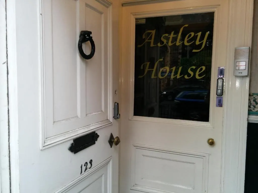 Hostel Astley House York